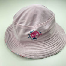 Load image into Gallery viewer, Girls SEAFOLLY, reversible floral / pink swim hat, FUC, size 2-4,  