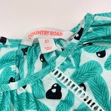 Load image into Gallery viewer, Girls Country Road, lightweight cotton dress, olives, EUC, size 7, L: 67cm