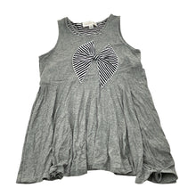 Load image into Gallery viewer, Girls Isobella &amp; Chloe, stretchy sleeveless top, bow, EUC, size 8,  