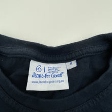 Load image into Gallery viewer, Unisex Jeans for Genes, navy cotton tee / top, EUC, size 8,  