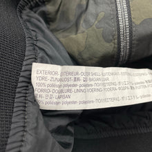 Load image into Gallery viewer, Boys Zara, lightweight cam print jacket, no size, armpit-armpit:50 cm, shoulder-cuff: 61cm, EUC, size 16-18,  