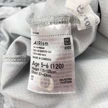 Load image into Gallery viewer, Unisex UNIQLO, lightweight zip-up hooded top, EUC, size 5-6,  