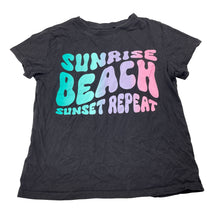 Load image into Gallery viewer, Girls Target, organic cotton tee / top, EUC, size 9,  