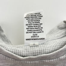 Load image into Gallery viewer, Unisex Target, organic cotton blend waffle long sleeve top, EUC, size 3-4,  