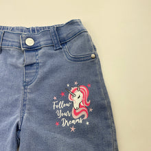 Load image into Gallery viewer, Girls Babe, stretchy denim shorts, elasticated, FUC, size 4-5,  