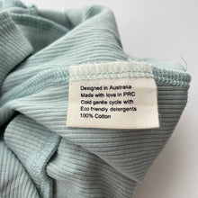 Load image into Gallery viewer, Unisex Tiny Trove, ribbed cotton shorts, elasticated, EUC, size 0,  