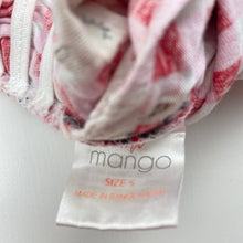 Load image into Gallery viewer, Girls Mango, cotton Christmas shorts, elasticated, FUC, size 5,  