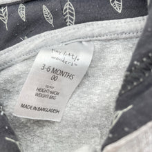 Load image into Gallery viewer, Boys Tiny Little Wonders, zip hoodie sweater, lion, FUC, size 00,  