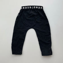 Load image into Gallery viewer, Unisex BONDS, black leggings / bottoms, elasticated (wash fade), FUC, size 00,  