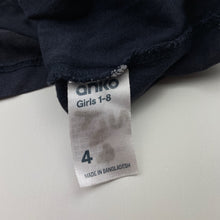 Load image into Gallery viewer, Girls Anko, navy cotton tee / top, flowers, GUC, size 4,  