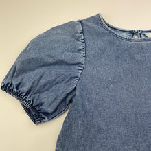 Load image into Gallery viewer, Girls H&amp;M, stretchy knit denim top, GUC, size 7,  