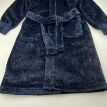 Load image into Gallery viewer, Boys Target, navy fleece dressing gown / bath robe, GUC, size 6,  