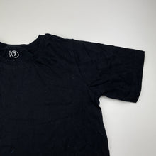 Load image into Gallery viewer, Unisex KID, black cotton tee / top, EUC, size 7,  