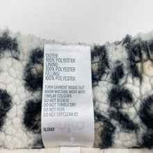 Load image into Gallery viewer, Girls Anko, lined fleece jacket (pilling on cuffs), FUC, size 2,  