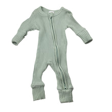 Load image into Gallery viewer, Unisex Baby Berry, ribbed stretchy zip romper, EUC, size 00000,  