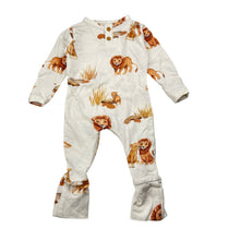 Load image into Gallery viewer, Unisex Snuggle Hunny, stretchy organic cotton blend romper, lions, EUC, size 000,  