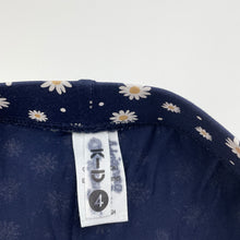 Load image into Gallery viewer, Girls Kids &amp; Co, floral bike shorts, elasticated, GUC, size 4,  