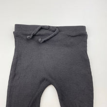 Load image into Gallery viewer, Unisex grey, ribbed leggings / bottoms, EUC, size 00,  