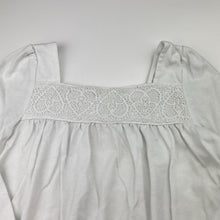 Load image into Gallery viewer, Girls ISAAC MIZRAHI, long sleeve top, lace detail, FUC, size 6,  