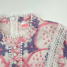 Load image into Gallery viewer, Girls MARLO, lined embroidered cotton&amp; lace long sleeve dress, EUC, size 15-16, L: 83cm