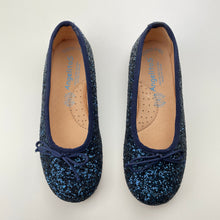 Load image into Gallery viewer, Shoes Angelitos, navy glitter leather shoes, made in Spain, EU 31, EUC, size 13,  