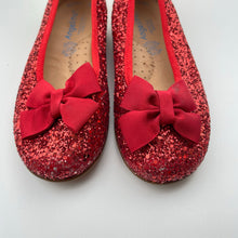 Load image into Gallery viewer, Shoes Angelitos, red glitter leather shoes, made in Spain, EU 32, FUC, size 13-1,  