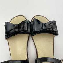 Load image into Gallery viewer, Shoes Panache Kids, black patent leather sandals, made in Spain, EU 33, GUC, size 1.5,  