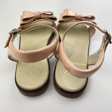Load image into Gallery viewer, Shoes Panache Kids, pink patent leather sandals, made in Spain, EU 29, GUC, size 11.5,  