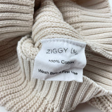 Load image into Gallery viewer, Unisex ZIGGY Lou, knitted cotton sweater / jumper, EUC, size 00,  