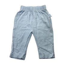 Load image into Gallery viewer, Unisex Baby Patch, stretchy leggings / bottoms, EUC, size 0000,  
