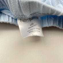 Load image into Gallery viewer, Unisex Baby Patch, stretchy leggings / bottoms, EUC, size 0000,  