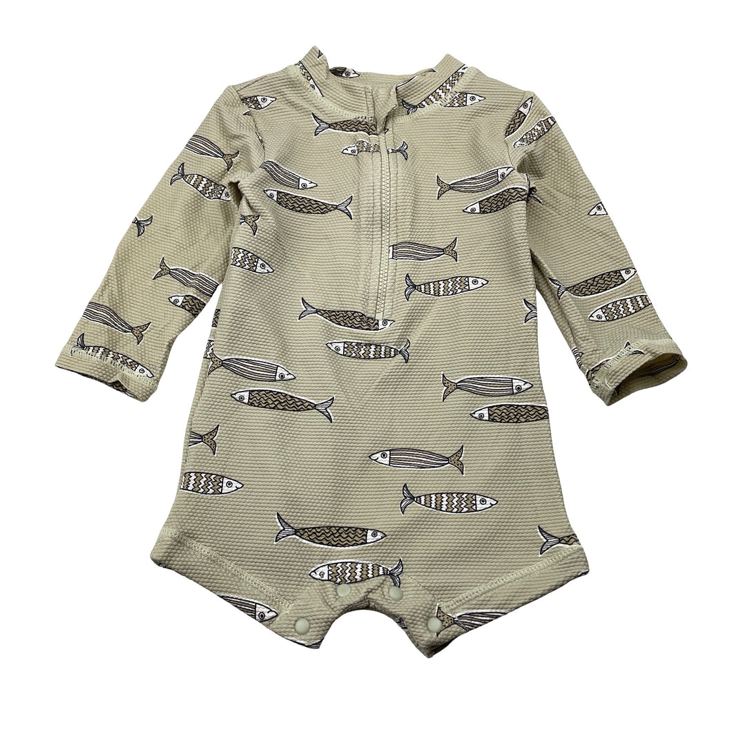 Unisex Baby Berry, long sleeve rashie suit, fish, EUC, size 0,  