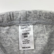 Load image into Gallery viewer, Unisex Tiny Little Wonders, cotton leggings / bottoms, EUC, size 000,  