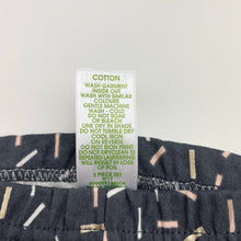 Load image into Gallery viewer, Girls Hippo + Friends, cotton leggings / bottoms, inside leg: 25.5cm, EUC, size 1,  