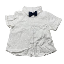 Load image into Gallery viewer, Boys Target, white cotton short sleeve shirt, navyb bowtie attached, EUC, size 0,  