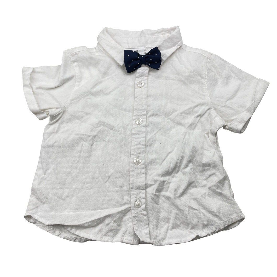 Boys Target, white cotton short sleeve shirt, navyb bowtie attached, EUC, size 0,  