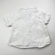 Load image into Gallery viewer, Boys Target, white cotton short sleeve shirt, navyb bowtie attached, EUC, size 0,  