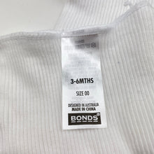 Load image into Gallery viewer, Unisex BONDS, white ribbed cotton singlet top, EUC, size 00,  