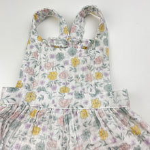Load image into Gallery viewer, Girls Anko, floral crinkle cotton summer romper, EUC, size 000,  