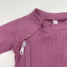 Load image into Gallery viewer, Girls lightweight, ribbed zip romper, EUC, size 00,  