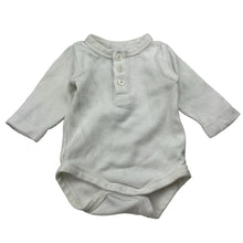 Load image into Gallery viewer, Unisex Baby Berry, waffle cotton bodysuit / romper, GUC, size 000,  