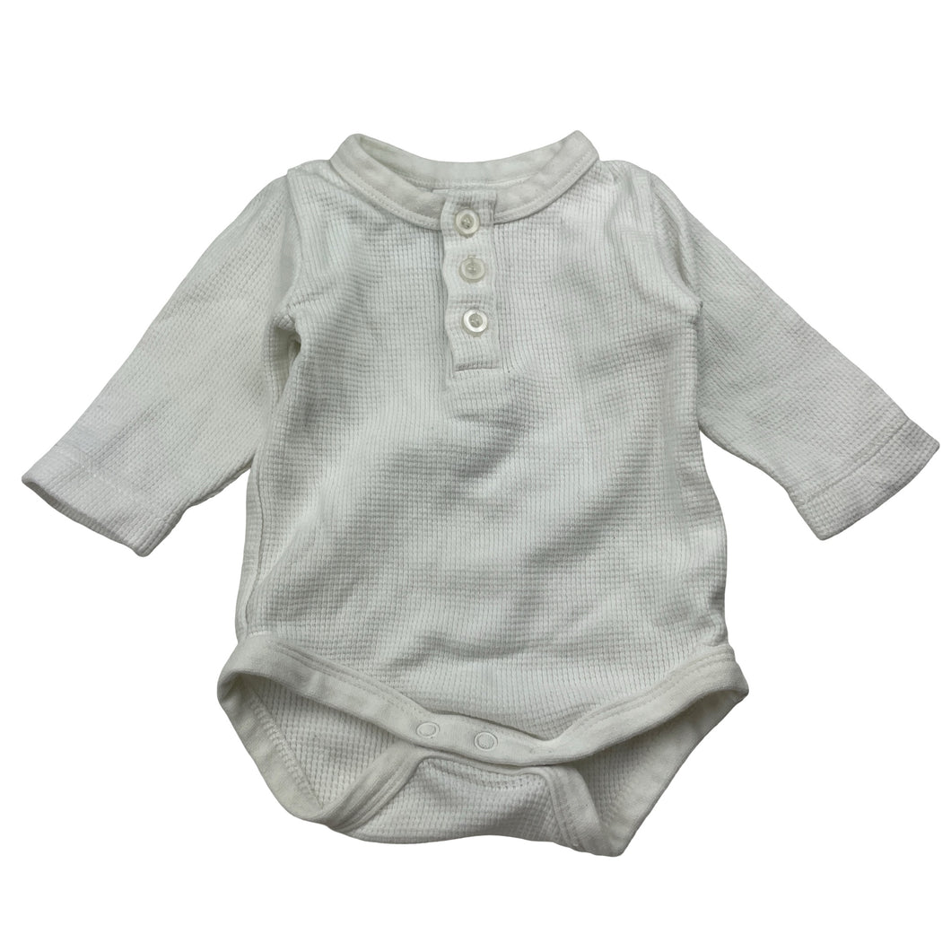 Unisex Baby Berry, waffle cotton bodysuit / romper, GUC, size 000,  