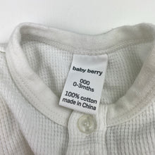 Load image into Gallery viewer, Unisex Baby Berry, waffle cotton bodysuit / romper, GUC, size 000,  