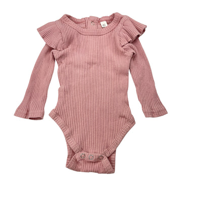 Girls ribbed , ruffle bodysuit / romper, EUC, size 000,  