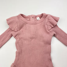 Load image into Gallery viewer, Girls ribbed , ruffle bodysuit / romper, EUC, size 000,  