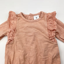 Load image into Gallery viewer, Girls Target, broderie trim cotton bodysuit / romper, EUC, size 00,  