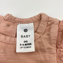 Load image into Gallery viewer, Girls Target, broderie trim cotton bodysuit / romper, EUC, size 00,  