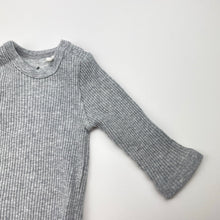 Load image into Gallery viewer, Unisex COUNTRY ROAD, ribbed organic cotton blend bodysuit / romper, EUC, size 0000,  