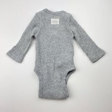 Load image into Gallery viewer, Unisex COUNTRY ROAD, ribbed organic cotton blend bodysuit / romper, EUC, size 0000,  