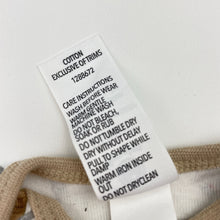 Load image into Gallery viewer, Unisex Dymples, cotton bodysuit / romper, farmyard, EUC, size 00000,  